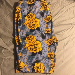 Lularoe TC floral leggings
